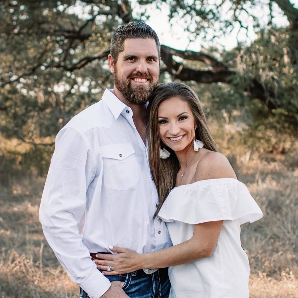 Meet your Posher, Holly